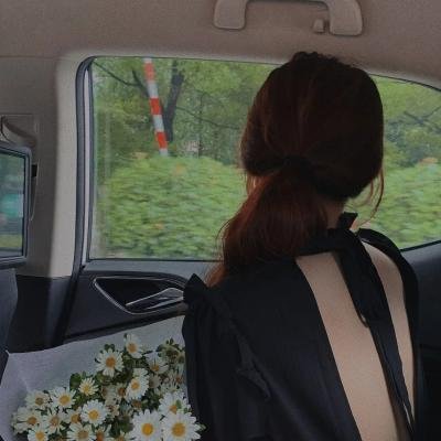 当红男星恋情细节流出，整整一周内幕曝光，本人沉默不回应
